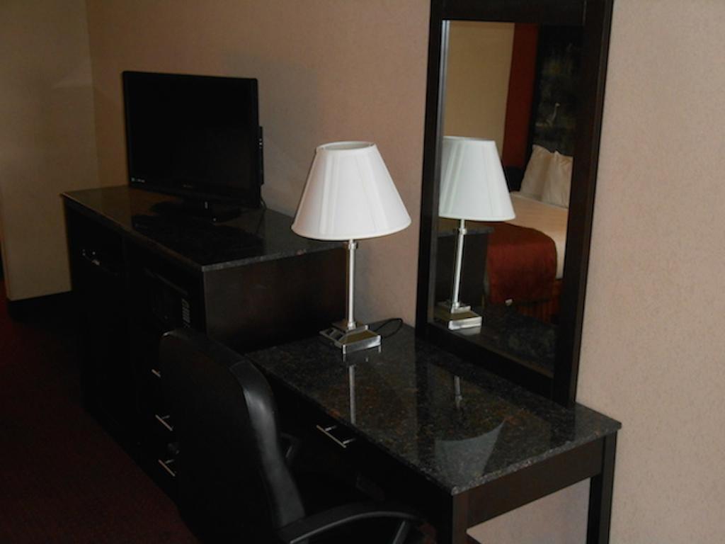 Ameristay Inn St Joseph Saint Joseph Bagian luar foto