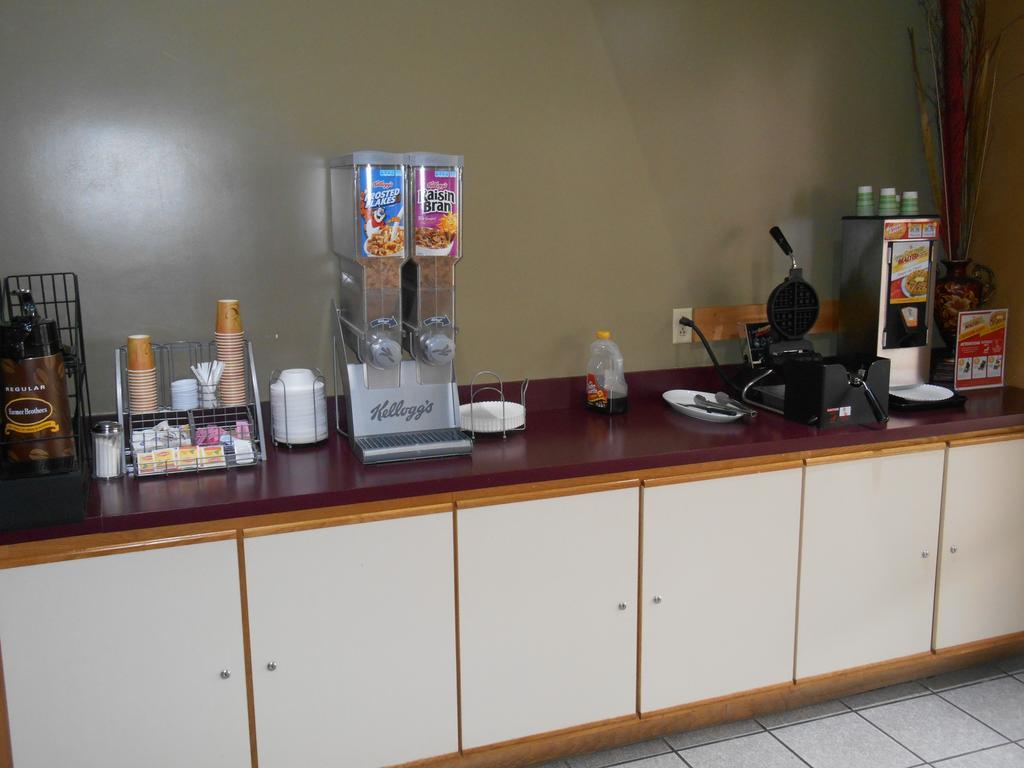 Ameristay Inn St Joseph Saint Joseph Bagian luar foto